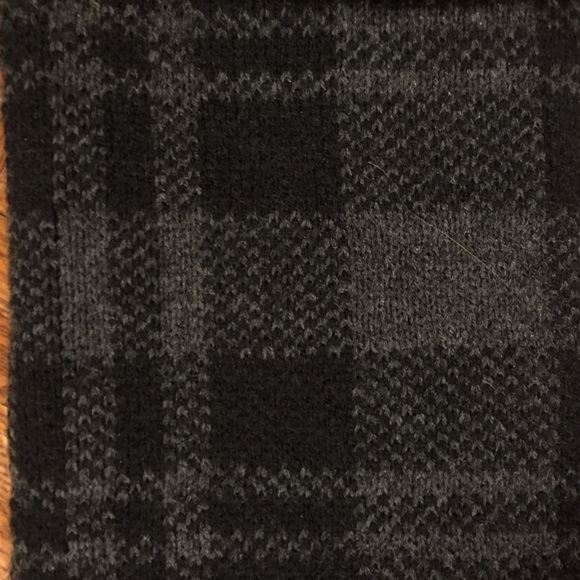 Banana Republic Scarf - Picture 3 of 4